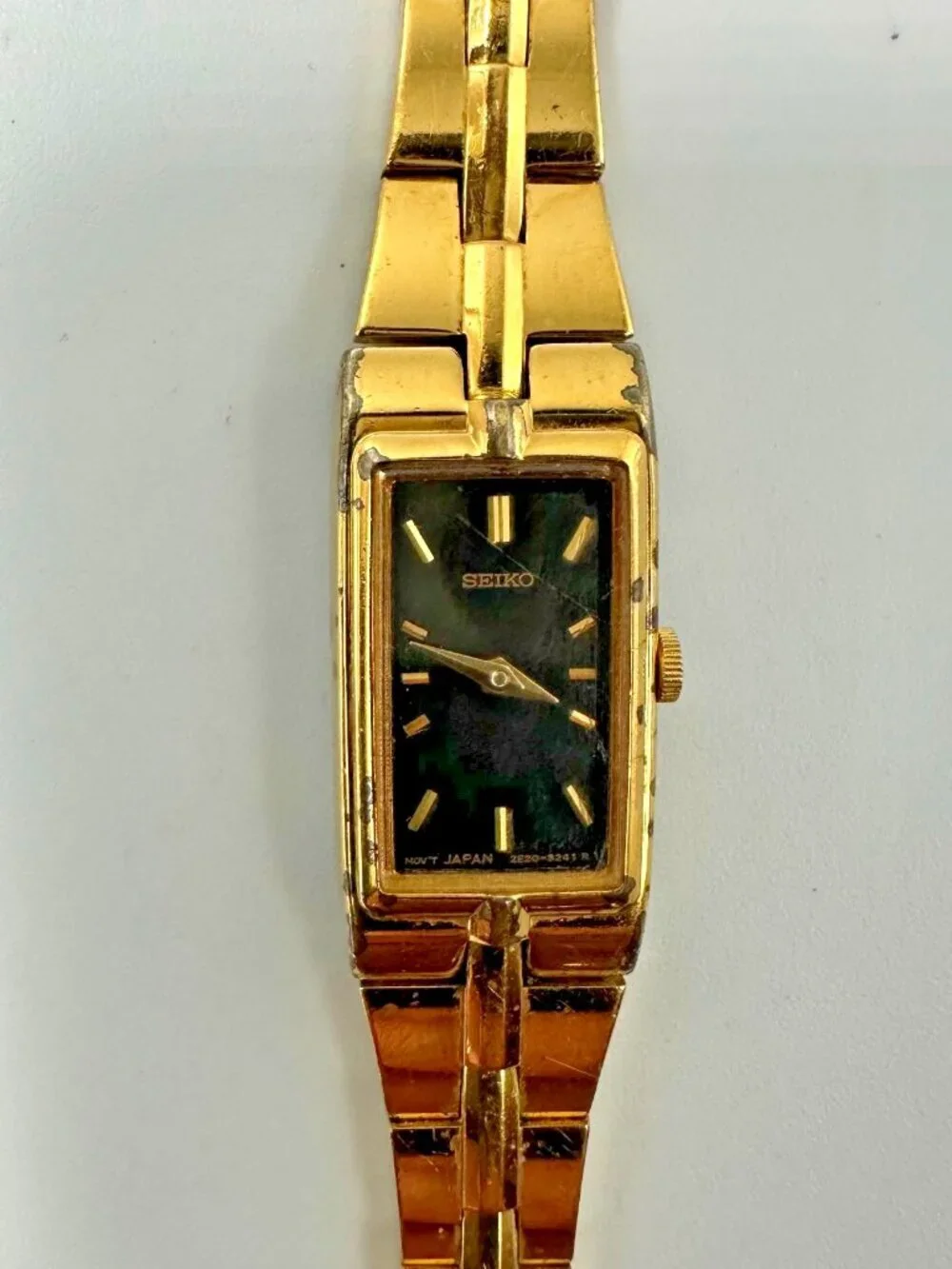 Vintage Seiko Watch Women Gold Tone Black 2E20-7479 New Battery 6.5